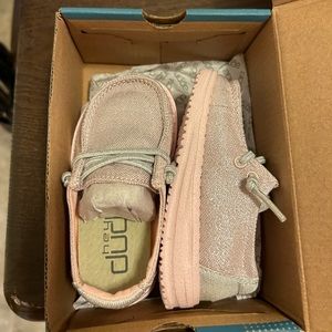 Hey dudes - toddler size 5 - New without tags never worn